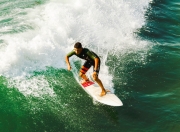 开云体育直播-当阳光照进斗牛场，从太阳淘汰新疆到班凯罗西甲德比接管，体育世界里的唯一性叙事