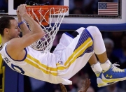 开云平台-跨界传奇，伊布F1首秀称霸，英格兰欧战逆境突围皇家社会