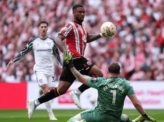 南安普顿客场惨败，难掩失意，球队需强化防守