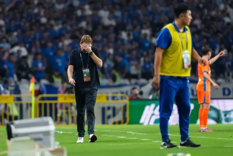 申花客场挑战华夏幸福，热议纷纭