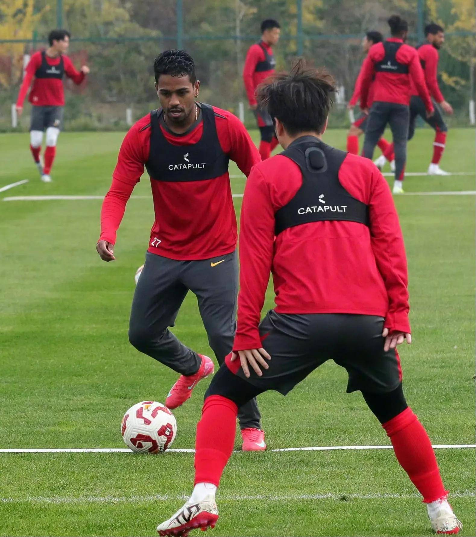 关于长春亚泰再下一城，士气高昂的信息