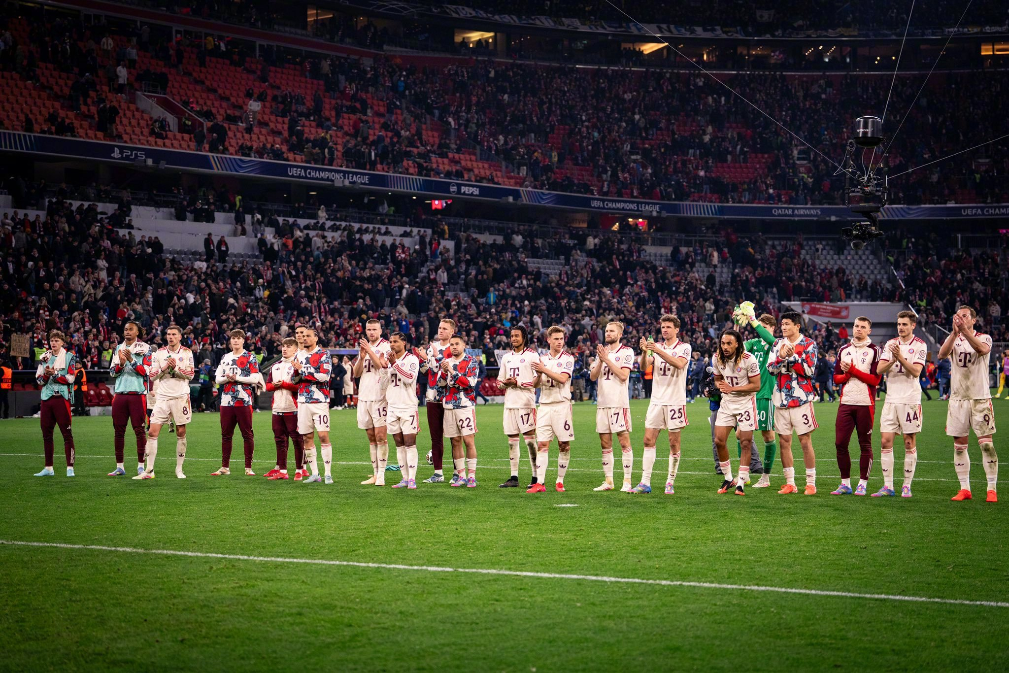 拜仁横扫对手,稳坐欧冠八强 拜仁横扫对手,稳坐欧冠八强