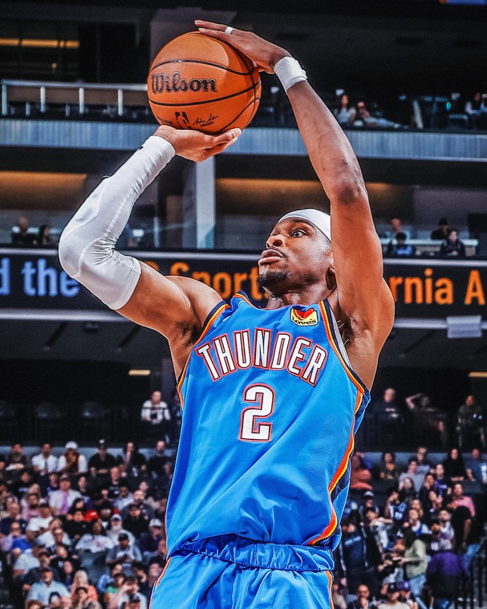 MVP级别球员在比赛中力挺全队 MVP级别球员在比赛中力挺全队