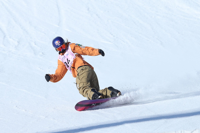 韩国滑雪运动员在单板滑雪项目中称霸