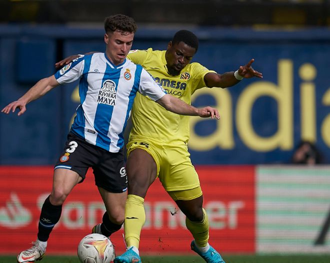 比利亚雷亚尔对阵巴列卡诺，取得胜利