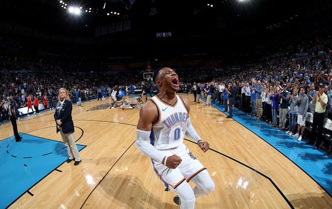 开拓者客场力克黄蜂，终止连败的简单介绍