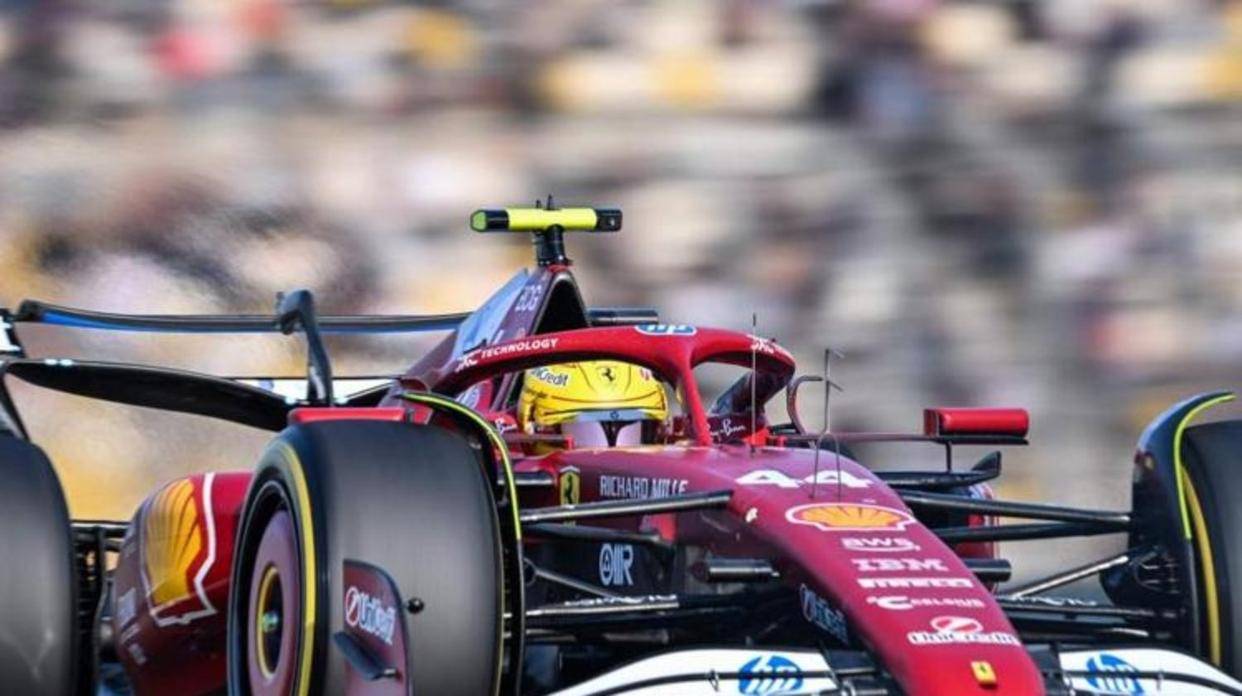 雷诺车队鏖战红牛二队，维斯塔潘扛起全队的简单介绍