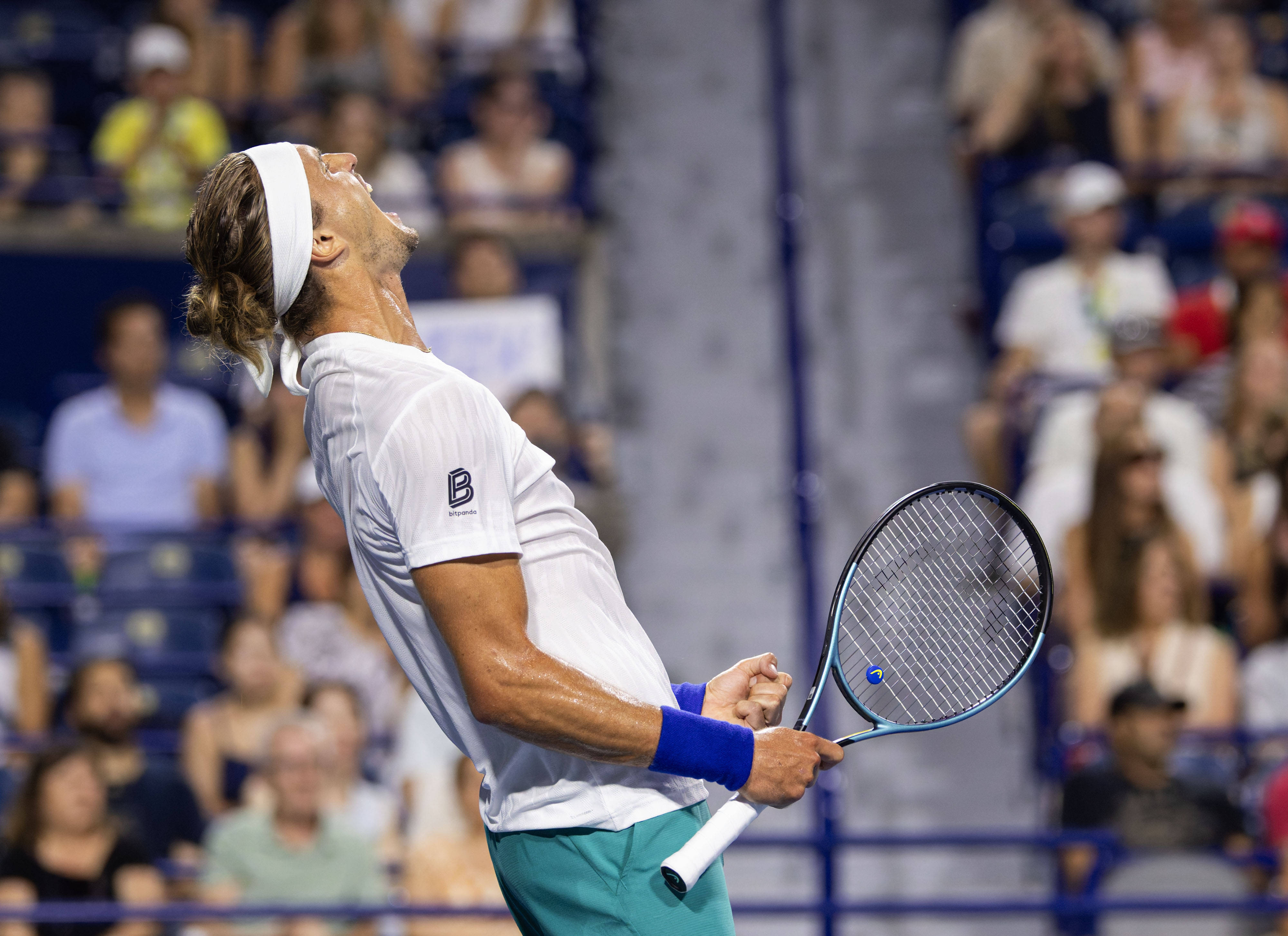 包含戴维斯杯逆转温网，兹维列夫点燃赛场的词条