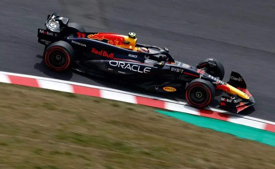 红牛车队完胜红牛二队，维斯塔潘惊艳四座的简单介绍