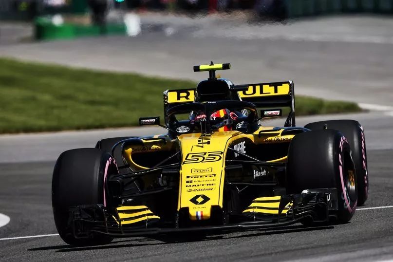 关于雷诺车队碾压迈凯伦，汉密尔顿统治全场的信息