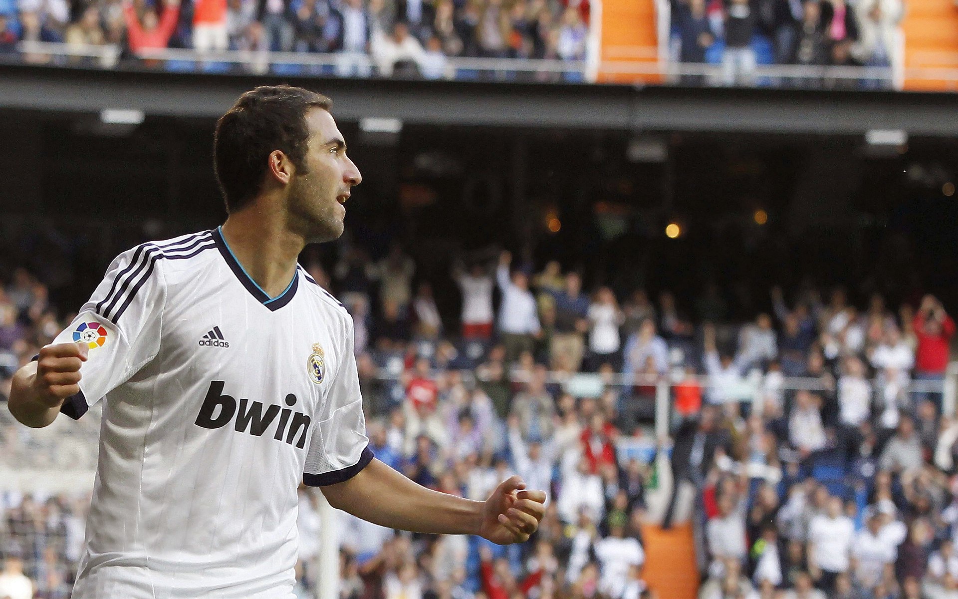 佩德里灵光破局，国际米兰战术压制终结皇家社会不败神话