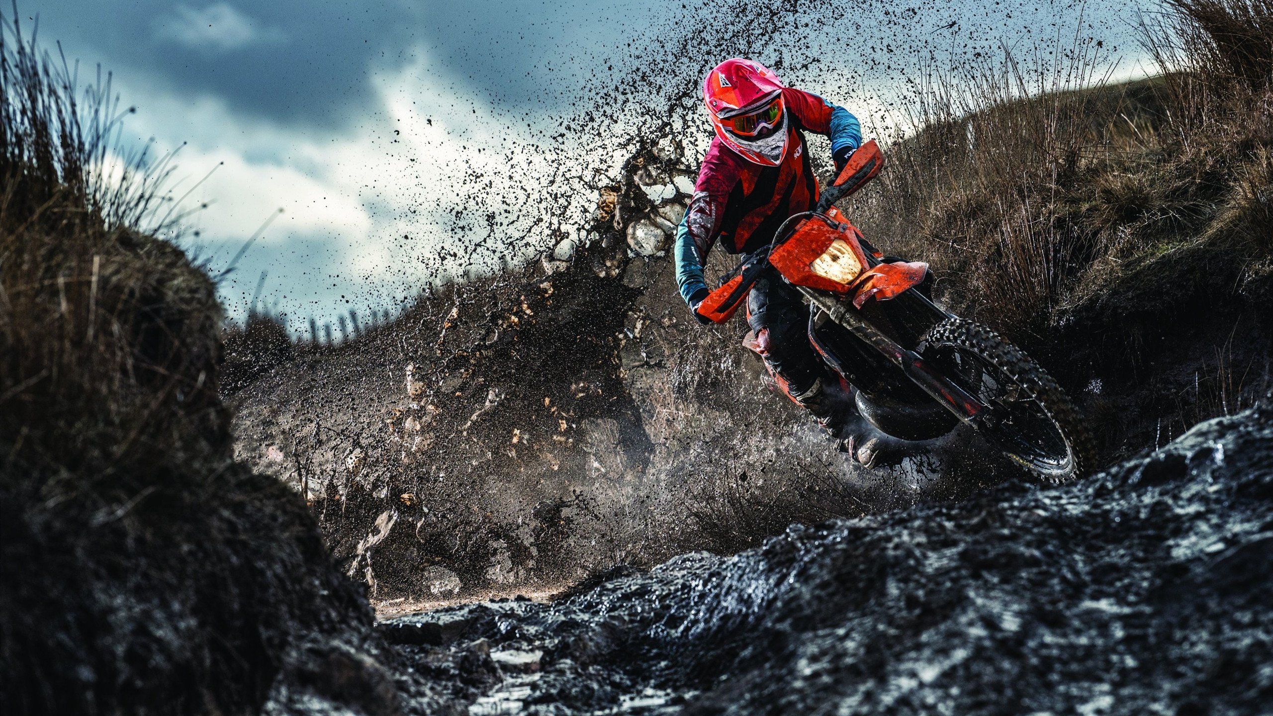 双重赛道上的统治力，从斯坦福桥到F1街道，门迪的跨界掌控